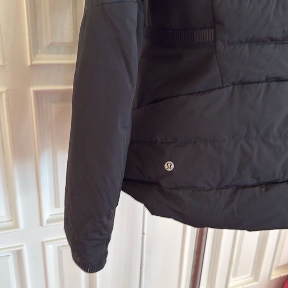 Lululemon goose down jacket - Picture 3 of 10